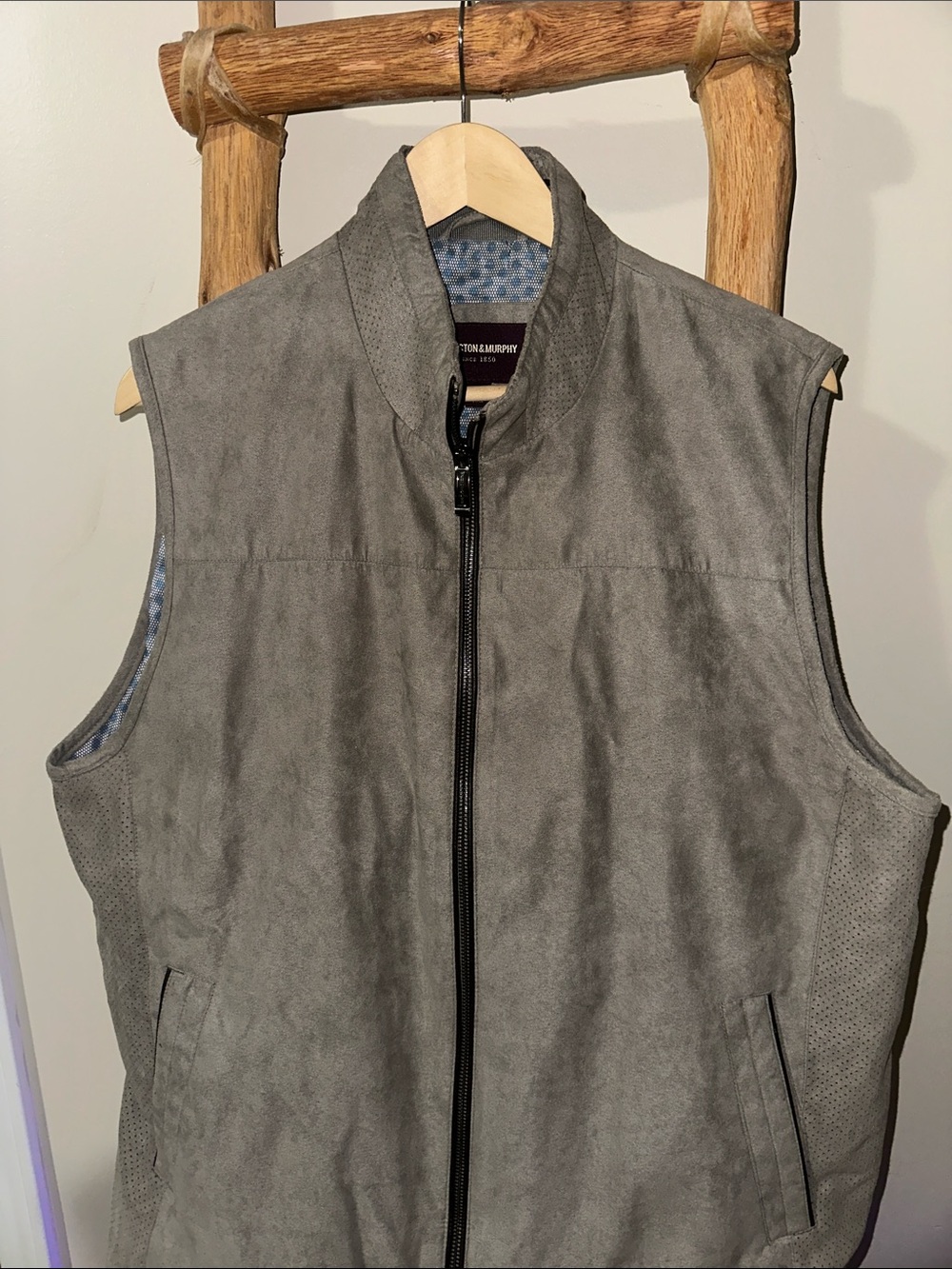 Johnston & Murphy Suede Leather Zip Up Vest